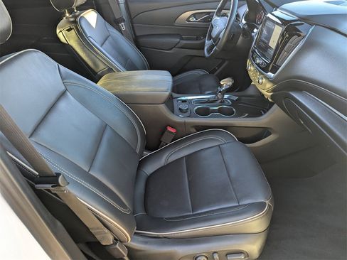 Used 2022 Chevrolet Traverse Premier w/ Redline Edition image 13