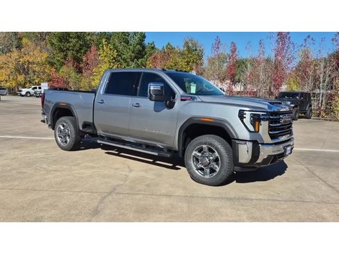 New 2026 GMC Sierra 2500 SLT image 2