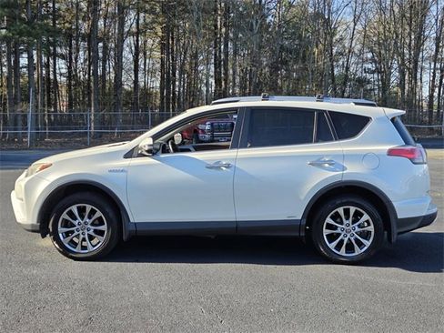Used 2016 Toyota RAV4 Limited image 2