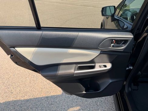 Used 2016 Subaru Crosstrek 2.0i Limited AWD/4WD image 19