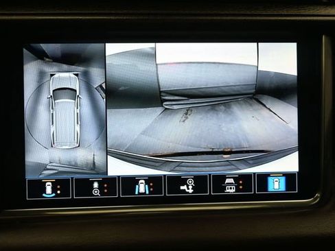 Used 2021 GMC Yukon Denali AWD/4WD image 34