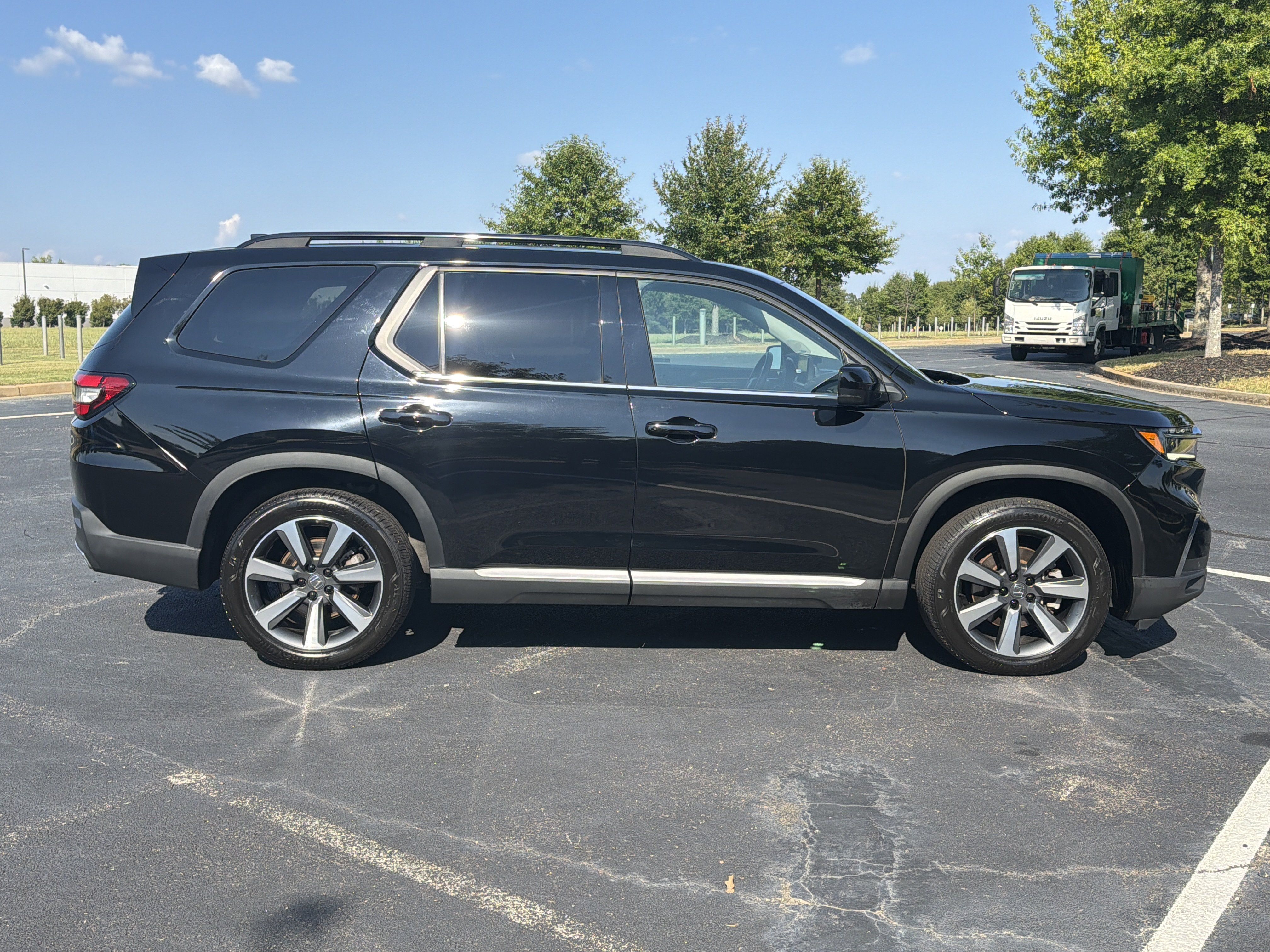 Used 2024 Honda Pilot Elite image 10