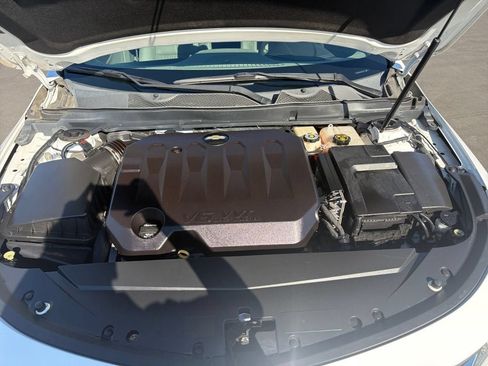 Certified 2018 Chevrolet Impala LS FWD image 20
