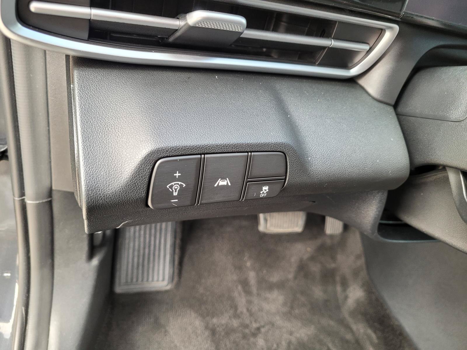 Used 2023 Hyundai Elantra SEL w/ Convenience Package FWD image 26