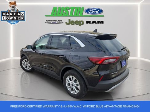Certified 2023 Ford Escape Active w/ Tech Pack #2 image 3