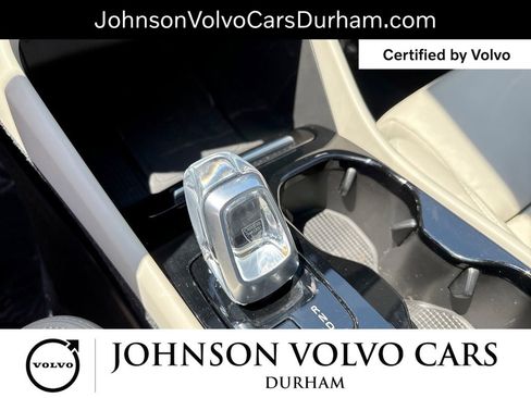 Used 2023 Volvo XC40 B5 Plus w/ Protection Package Premier AWD/4WD image 24