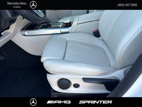 Certified 2022 Mercedes-Benz GLB 250 w/ Premium Package Lite image 16