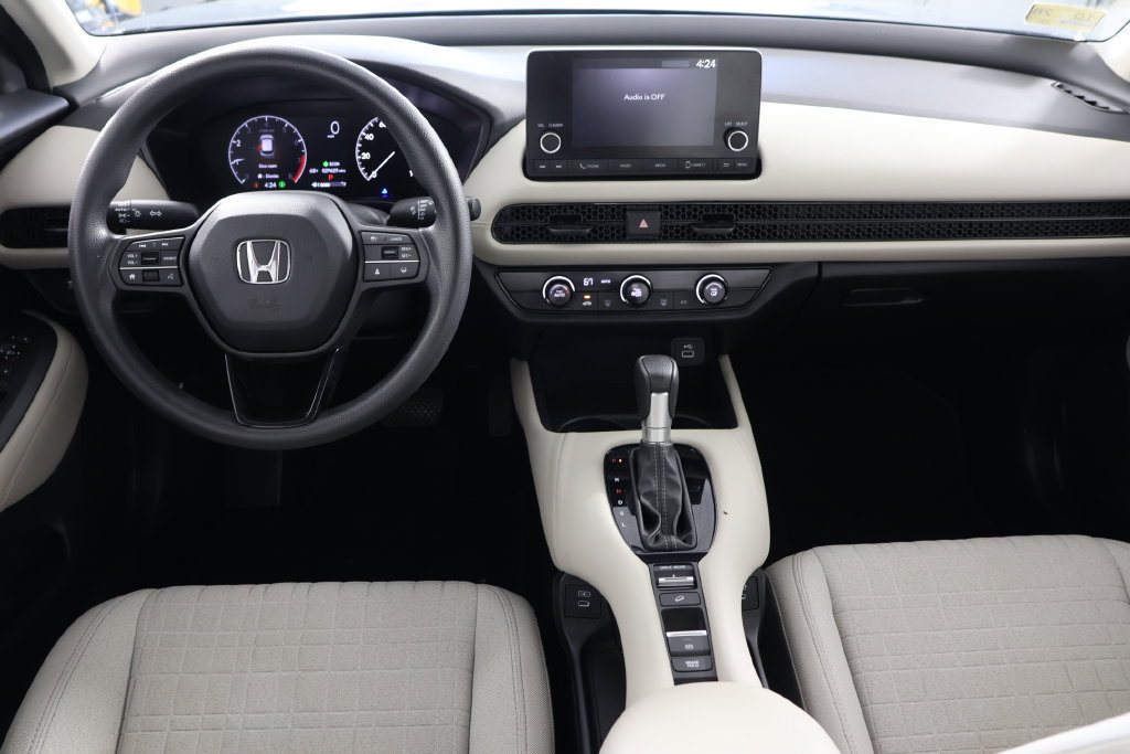 Used 2024 Honda HR-V LX image 2