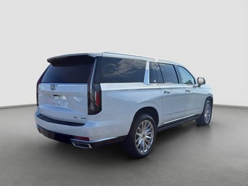 Used 2024 Cadillac Escalade ESV Premium Luxury w/ Performance Package AWD/4WD image 6