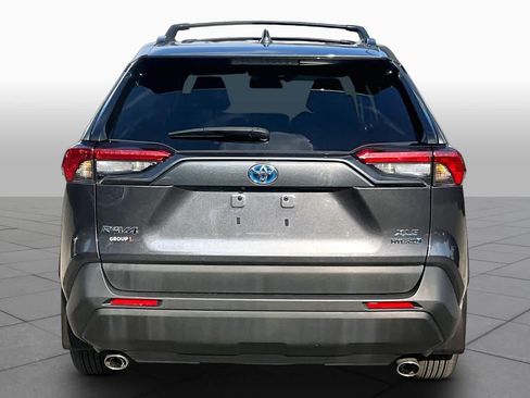 Certified 2023 Toyota RAV4 XLE w/ Convenience Package AWD/4WD image 5