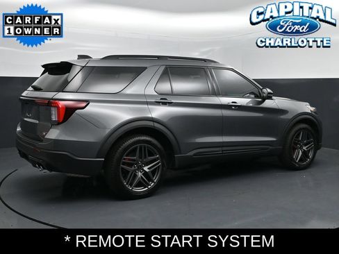 Used 2025 Ford Explorer ST AWD/4WD image 8