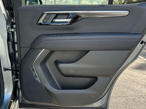 New 2026 Chevrolet Tahoe RST image 13