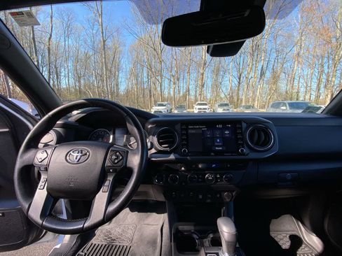 Certified 2021 Toyota Tacoma TRD Off-Road w/ TRD Premium Off Road Package image 23