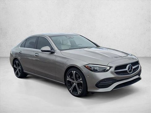Used 2023 Mercedes-Benz C 300 Sedan image 3