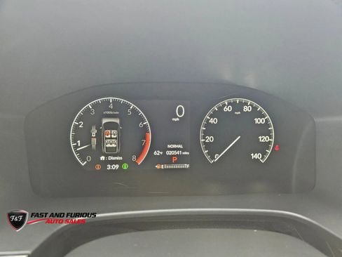 Used 2024 Honda CR-V LX image 12