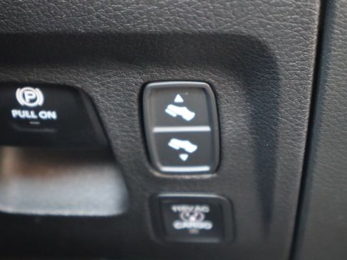 Used 2025 RAM 1500 Big Horn AWD/4WD image 26