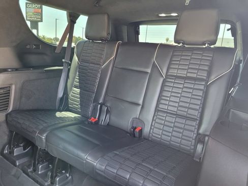 Used 2022 Cadillac Escalade ESV Sport Platinum w/ LPO, ONYX Package AWD/4WD image 13