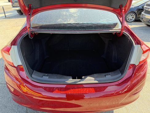 Used 2017 Chevrolet Cruze LT w/ Convenience Package image 22