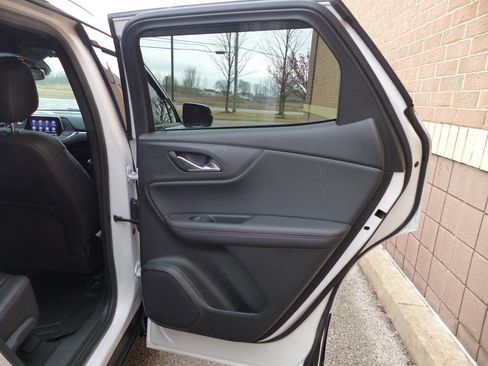 Used 2022 Chevrolet Blazer RS AWD/4WD image 43
