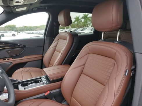 New 2026 Lincoln Nautilus Reserve AWD/4WD image 21