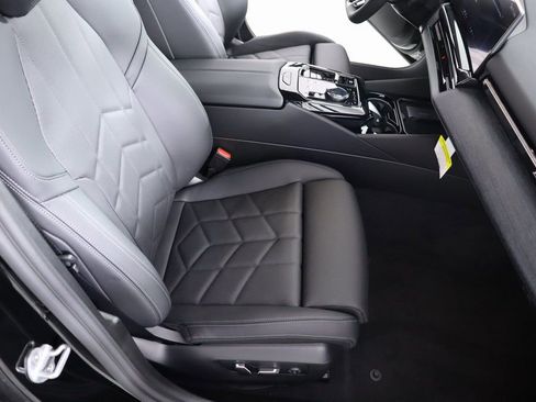 New 2025 BMW 530i xDrive w/ M Sport Package image 14