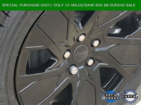 Used 2025 Jeep Wagoneer S Launch Edition image 26