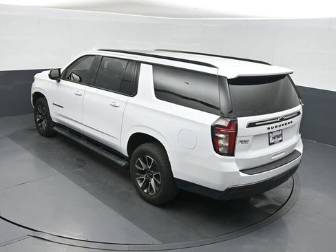 Used 2022 Chevrolet Suburban Z71 AWD/4WD image 36