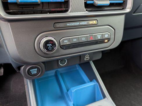 New 2026 Ford Maverick XLT image 24