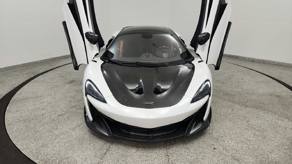 Used 2019 McLaren 600LT RWD image 40