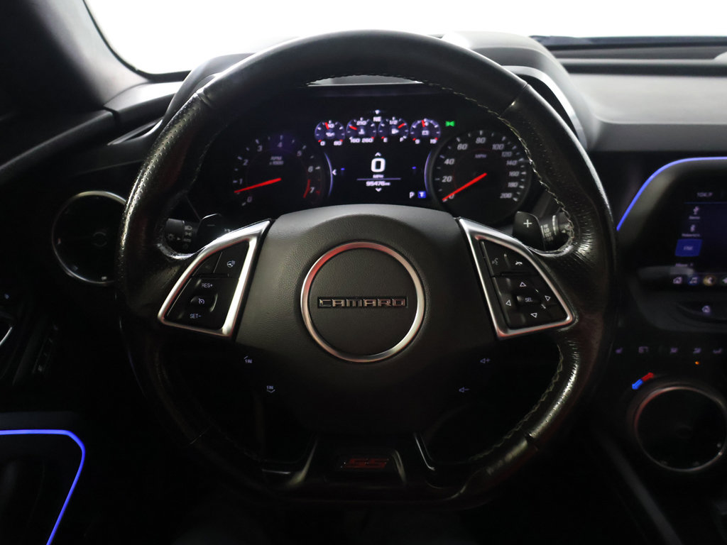 Used 2020 Chevrolet Camaro SS RWD image 31