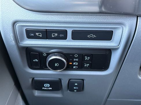 Certified 2023 Ford F150 Lariat w/ Equipment Group 502A High image 24