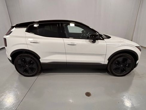 New 2026 Volvo EX30 Cross Country Ultra w/ Protection Package image 5