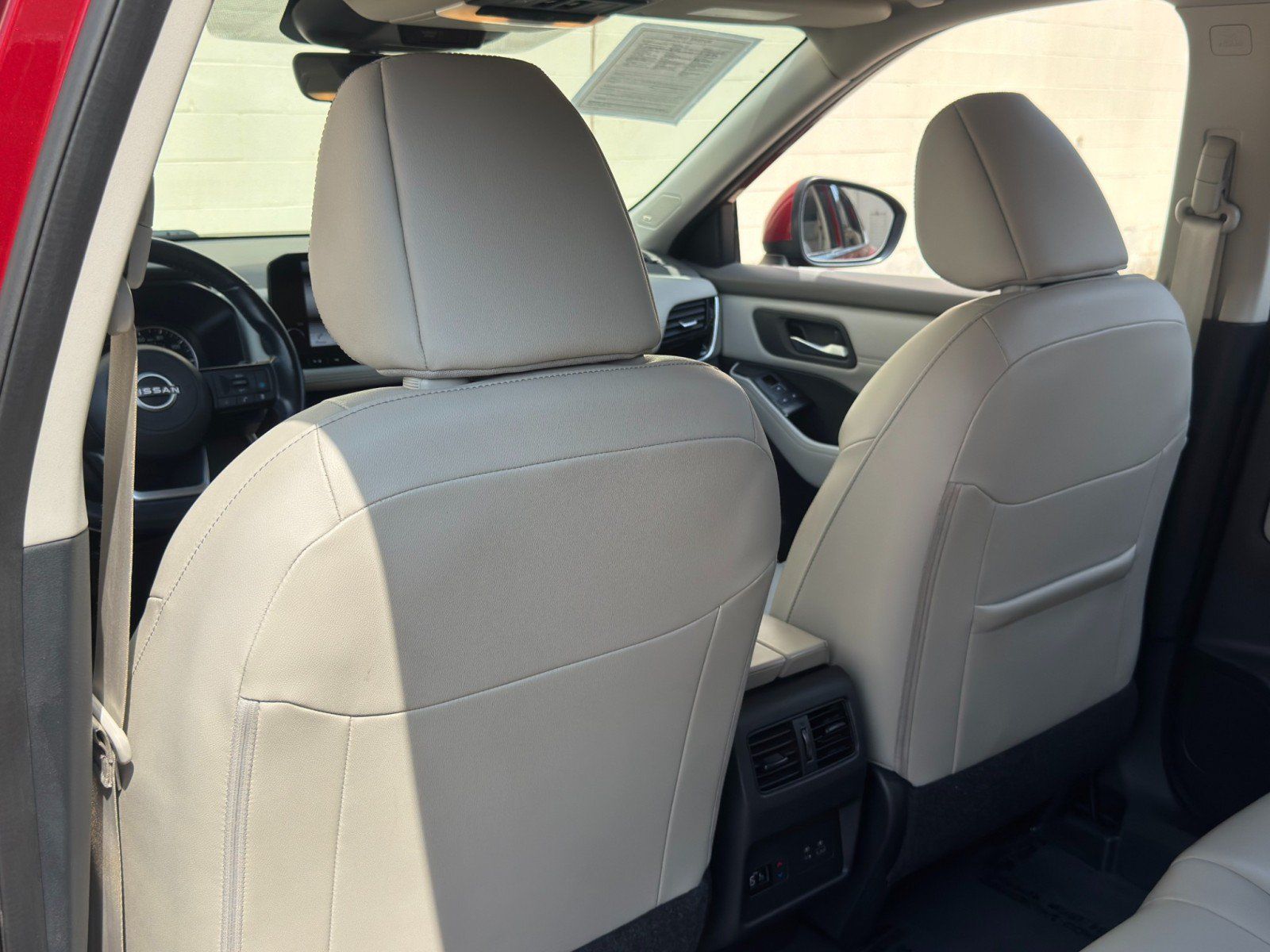 Used 2023 Nissan Rogue SL w/ SL Premium Package FWD image 33