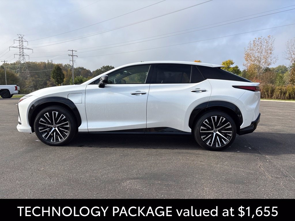 Used 2024 Lexus RZ 450e Premium w/ Technology Package AWD/4WD image 3