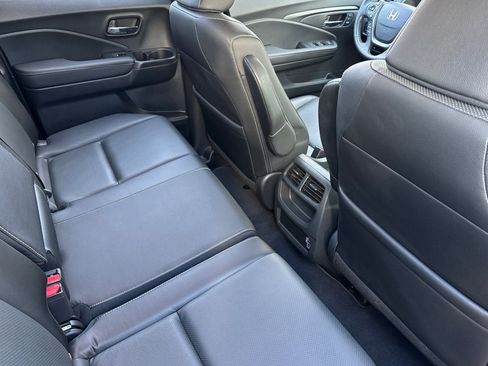 Used 2023 Honda Ridgeline RTL-E image 32