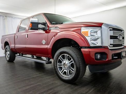 Used 2016 Ford F250 Platinum w/ FX4 Off-Road Package image 28