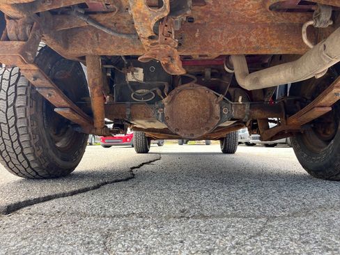 Used 2011 Chevrolet Colorado W/T image 17