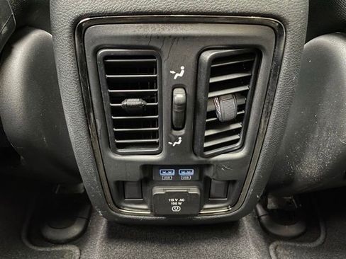 Used 2019 Jeep Grand Cherokee Limited X AWD/4WD image 27