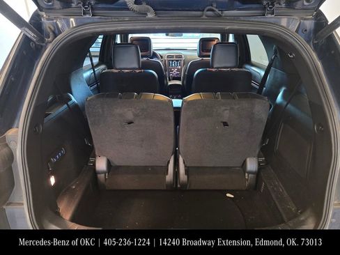 Used 2017 Ford Explorer Platinum image 22