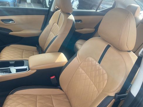 Certified 2023 Nissan Sentra SV w/ SV Premium Package image 5