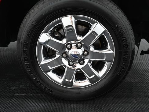 Used 2013 Ford F150 XLT w/ Luxury Equipment Group RWD image 39