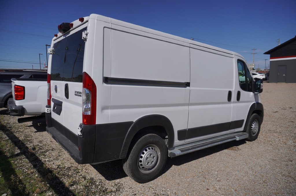 Used 2025 RAM ProMaster 2500 w/ U-Haul Equipment Group FWD image 5