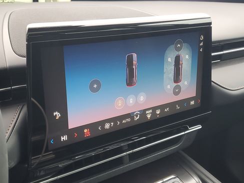 New 2026 Lincoln Nautilus Reserve w/ Jet Appearance Package image 25