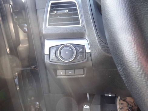 Used 2018 Ford Explorer Sport w/ Equipment Group 401A image 17