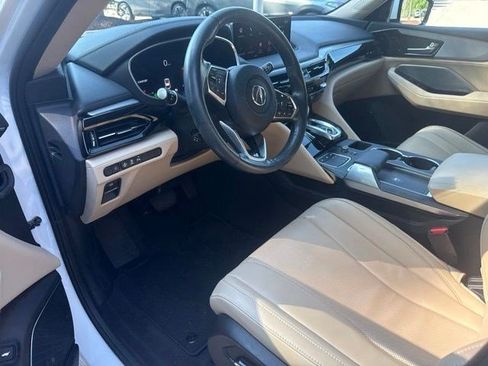 Used 2022 Acura MDX w/ Technology Package AWD/4WD image 16