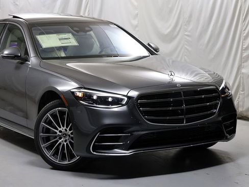 New 2026 Mercedes-Benz S 580 4MATIC Sedan image 2