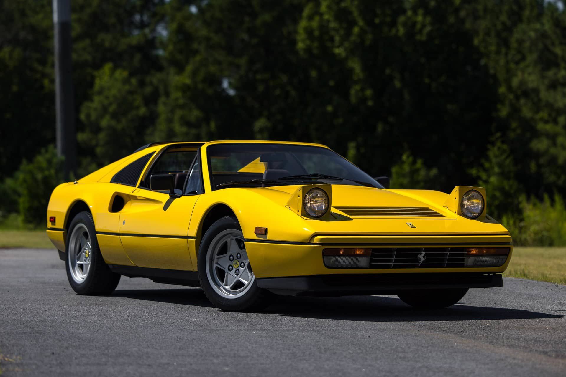Used 1986 Ferrari 328 GTS RWD image 2