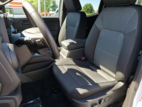Used 2024 Chevrolet Colorado Trail Boss w/ Advanced Trailering Package AWD/4WD image 13