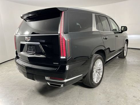 Certified 2025 Cadillac Escalade Premium Luxury w/ Touring Package AWD/4WD image 8
