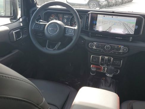 New 2026 Jeep Wrangler Unlimited Rubicon image 12